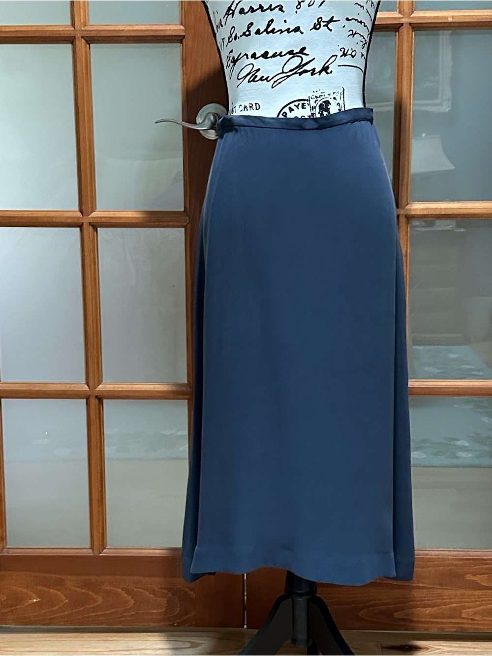 Jones New York Navy Blue Midi Slip Skirt